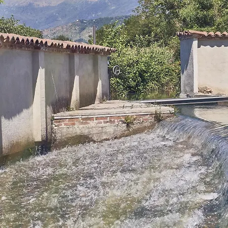 Aqvae Unconventional