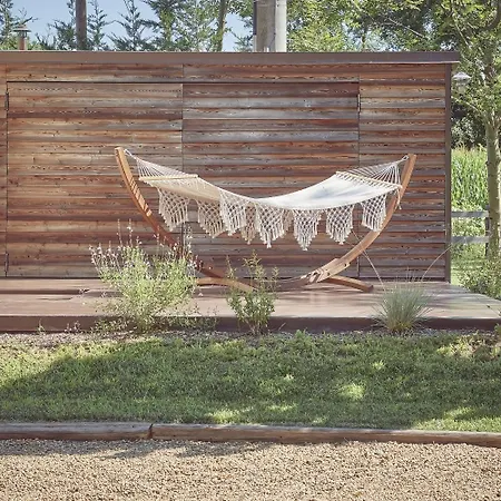 Aqvae Unconventional Ferienhaus